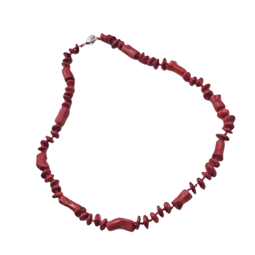 Red Coral Chip & Barrel Bead Necklace – 20"